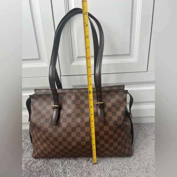 Louis Vuitton Damier Ebene Chelsea Tote - Picture 14 of 17